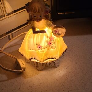 Vintage Yellow and Pink Girl Lamp